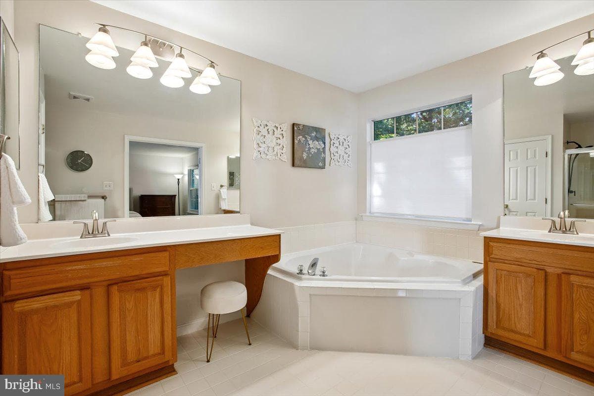 9802 Cresence Way photo 18