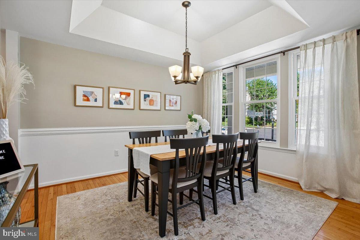 9802 Cresence Way photo 4