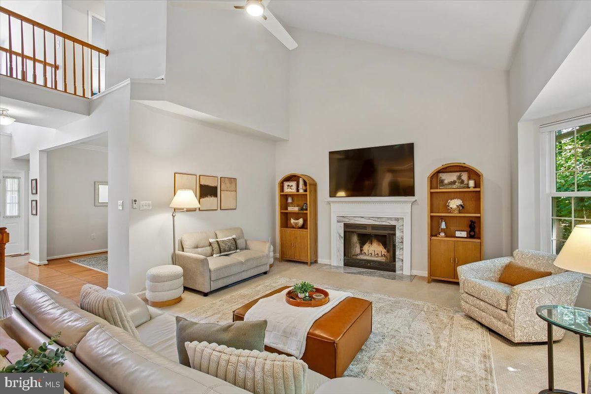 9802 Cresence Way photo 8