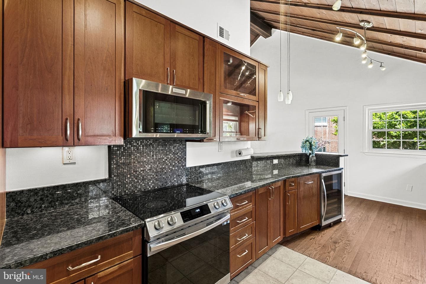 4114 Orchard Drive photo 15
