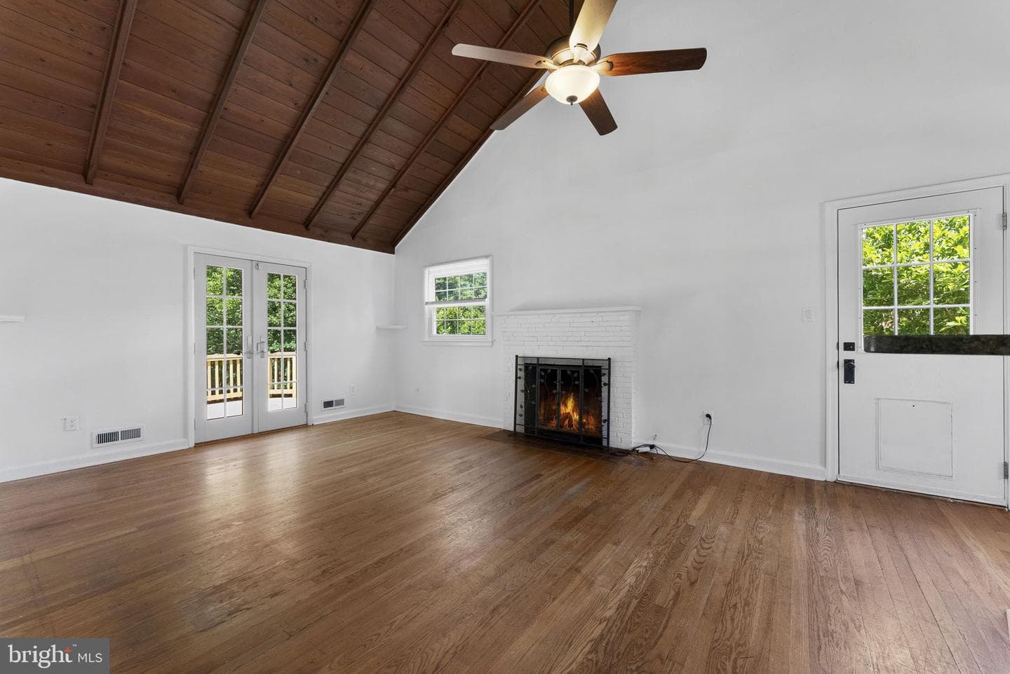 4114 Orchard Drive photo 6