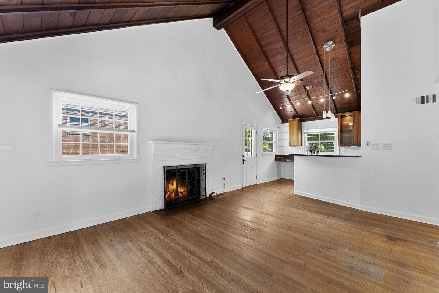 4114 Orchard Drive photo 8