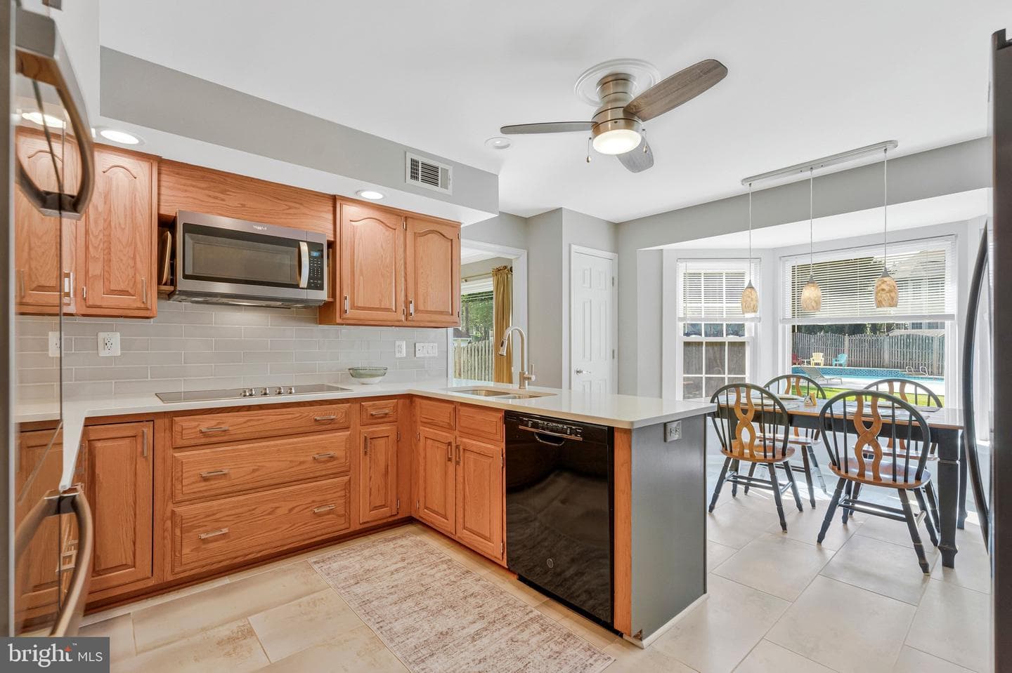 10371 Stratford Avenue photo 12