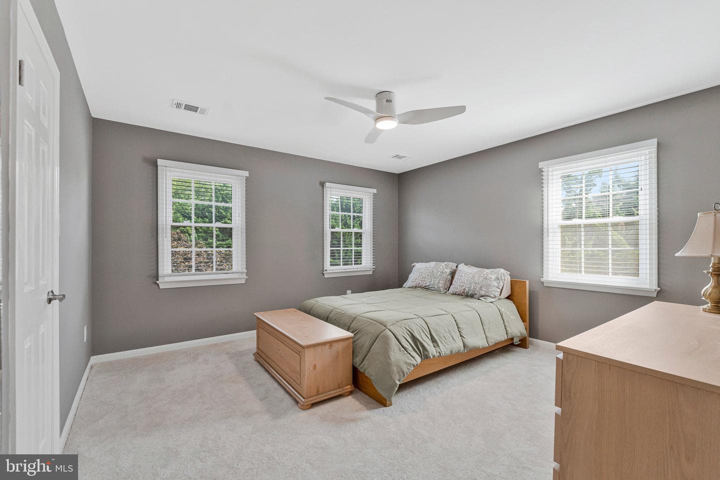 10371 Stratford Avenue photo 29