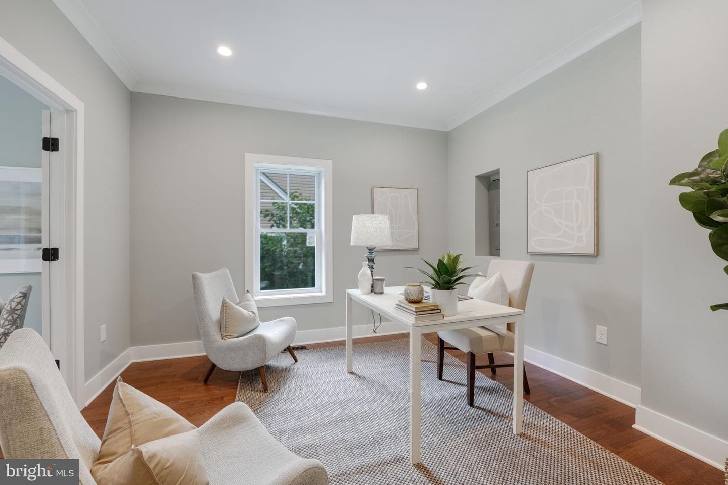 10811 Scott Drive photo 12
