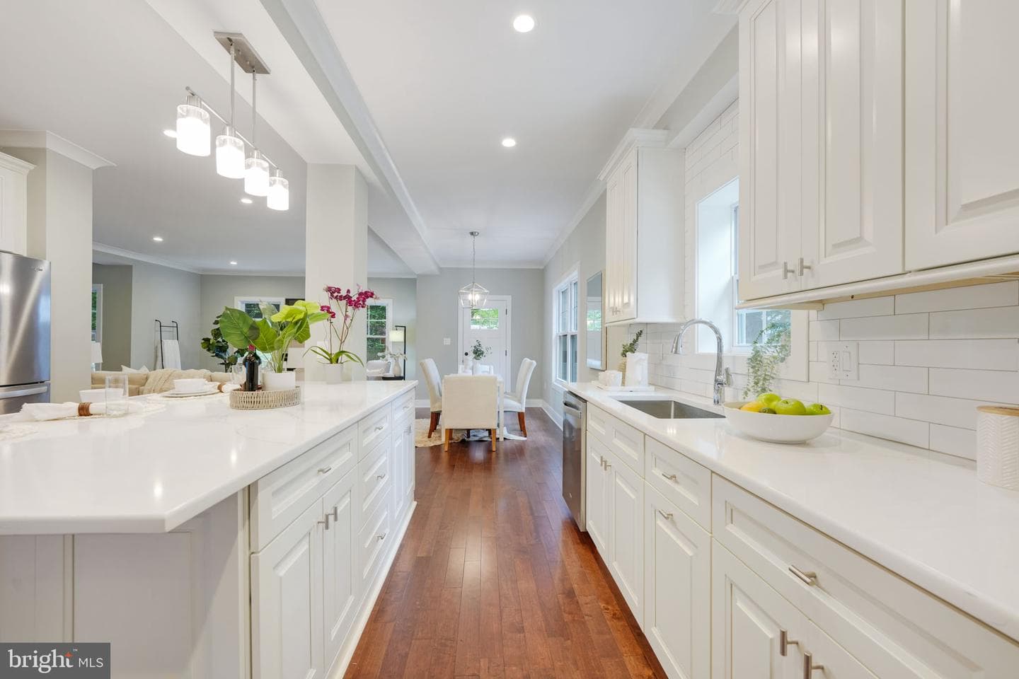 10811 Scott Drive photo 25