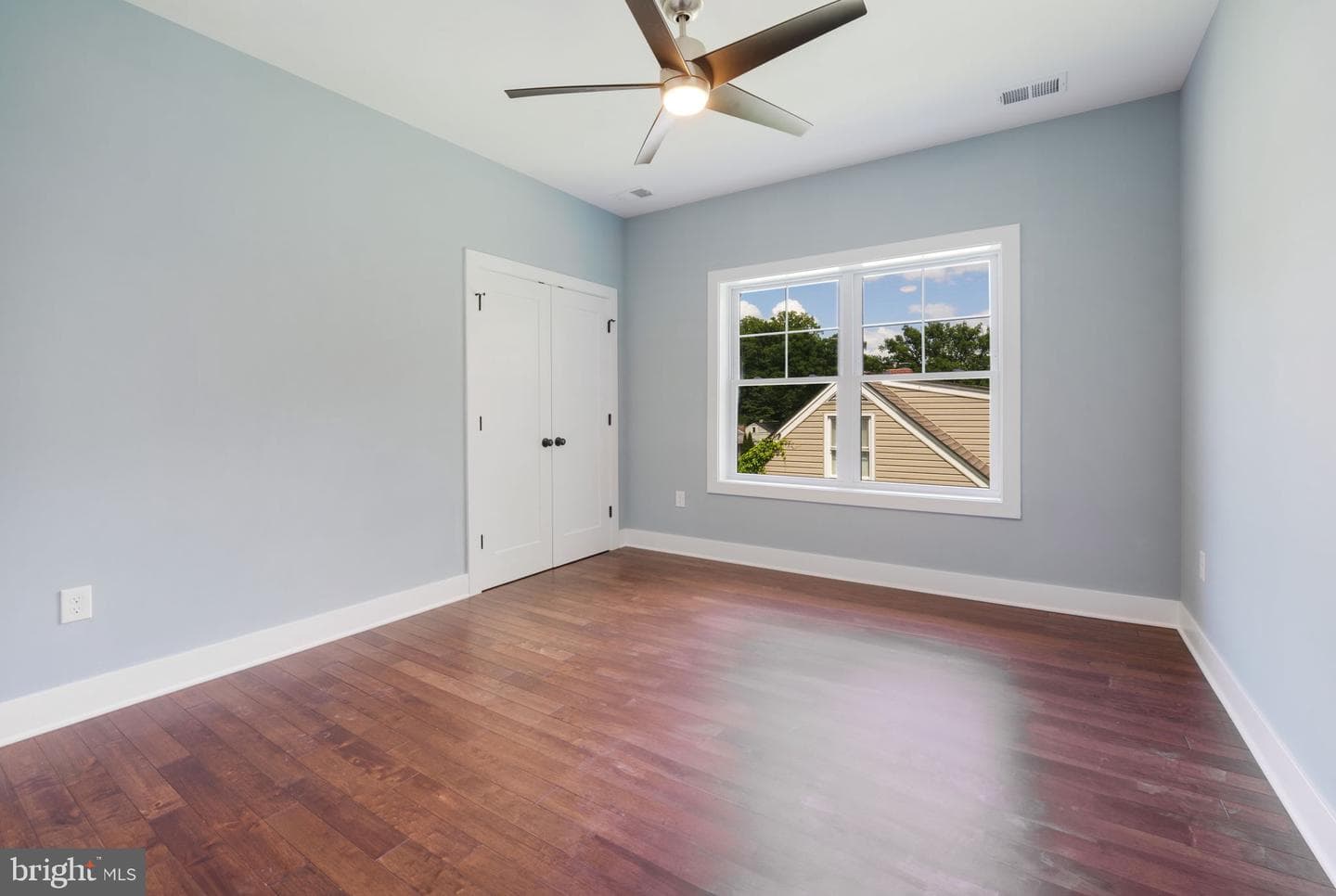 10811 Scott Drive photo 35