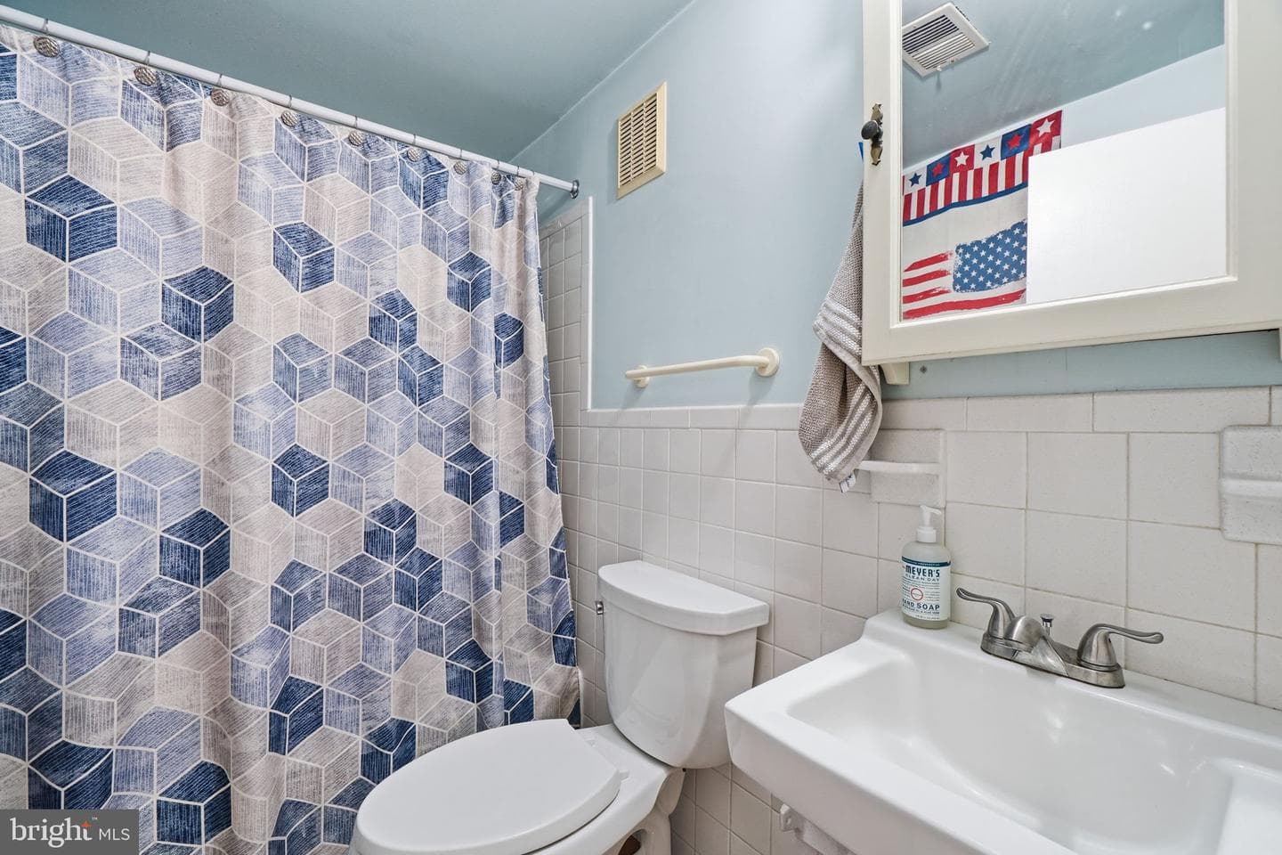 10011 Terry Street photo 27