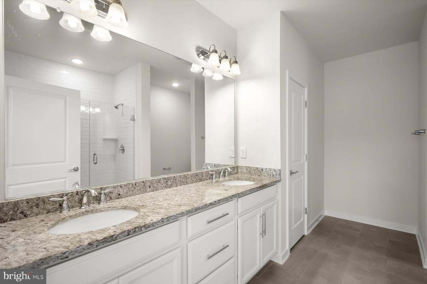 3985 Norton Place #101 photo 20