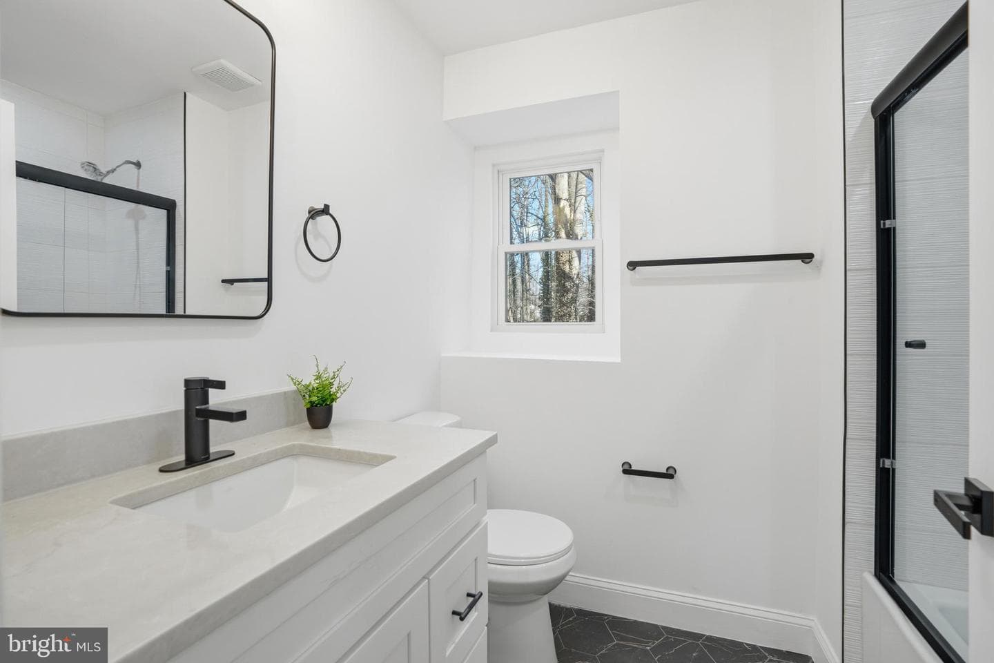 10704 Howerton Avenue photo 23