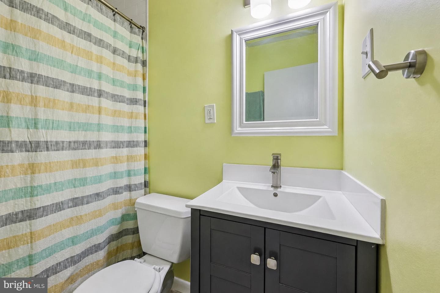 9471 Fairfax Boulevard #301 photo 22