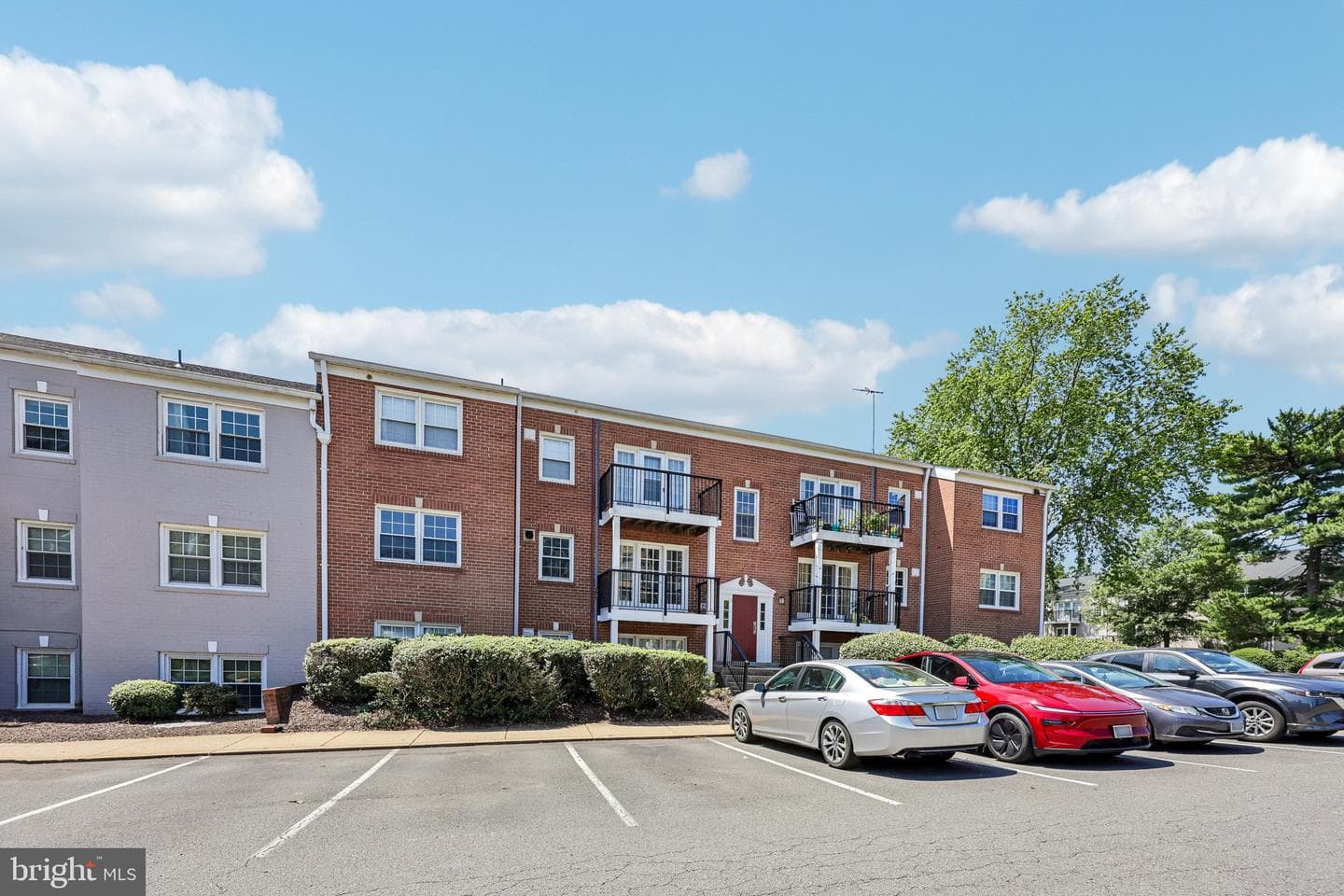 9471 Fairfax Boulevard #301 photo 29