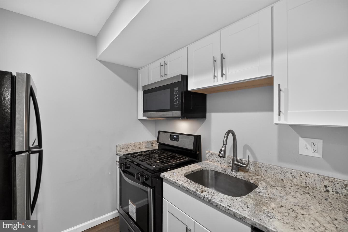 10720 West Dr # 103 photo 16