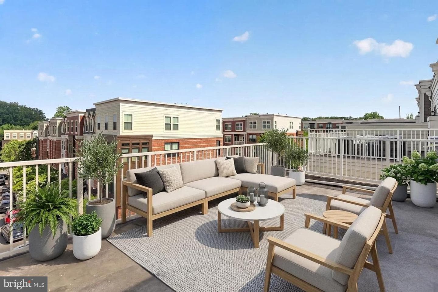 3957 Oak Street photo 42
