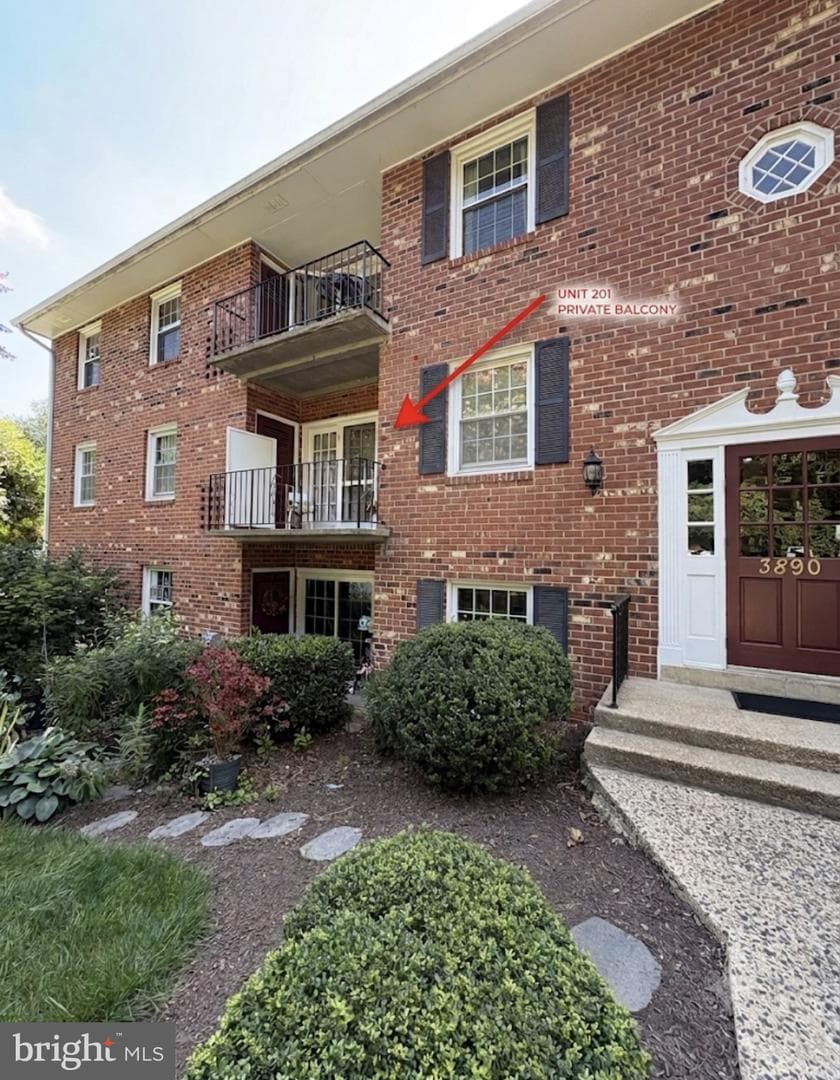 3890 Lyndhurst Drive #201 photo 3