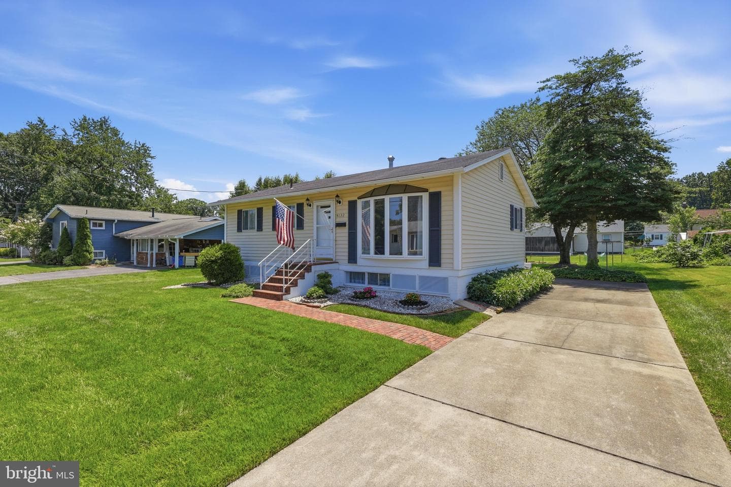 4132 Locust Lane photo 3