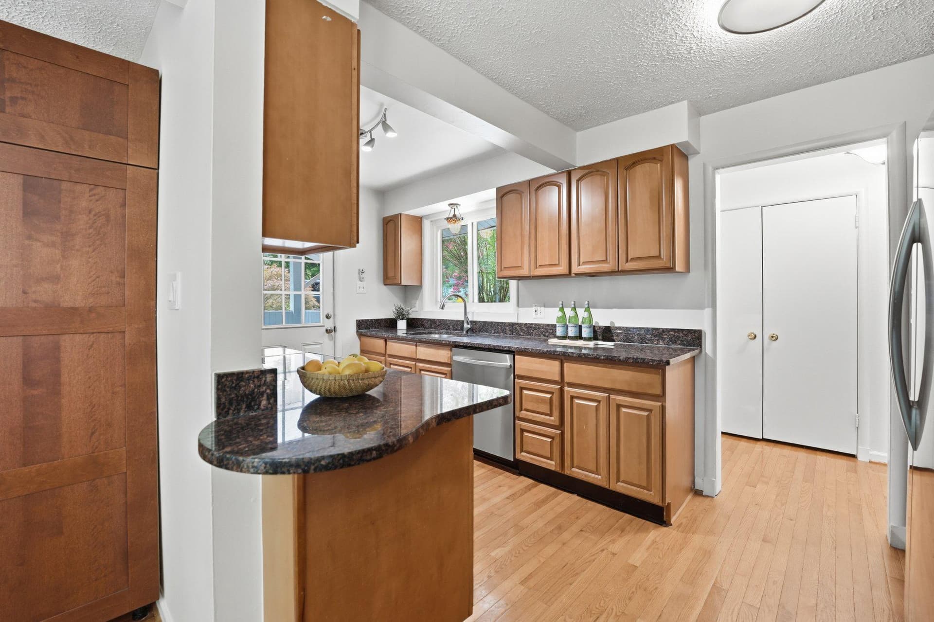 3414 Country Hill Drive photo 14
