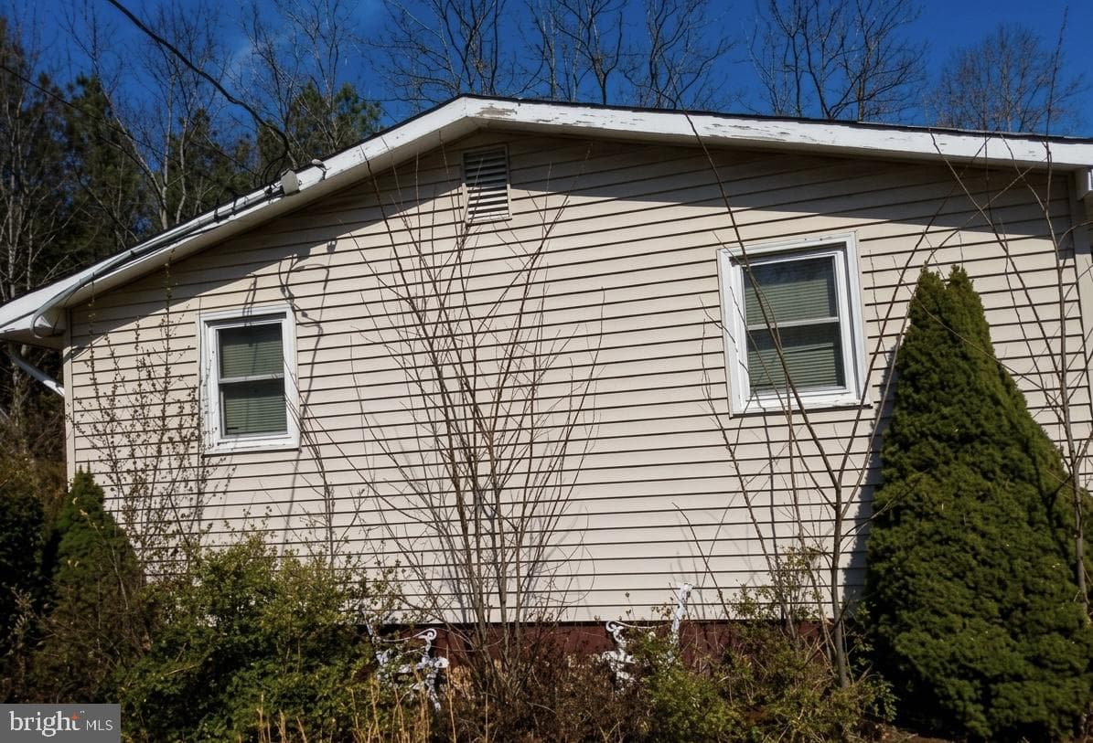 1248 Shores Road photo 9