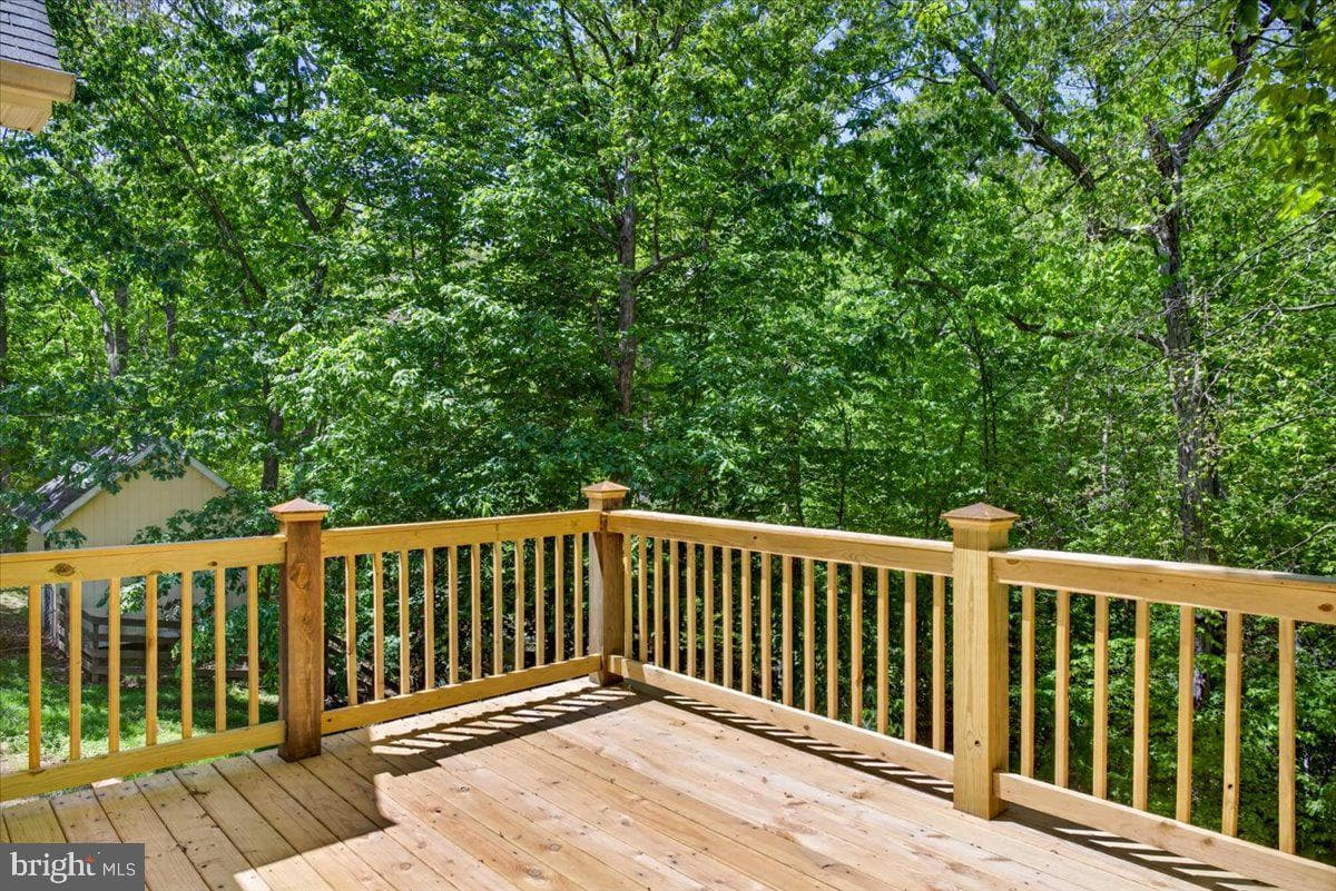 18 Chickasaw Place photo 45