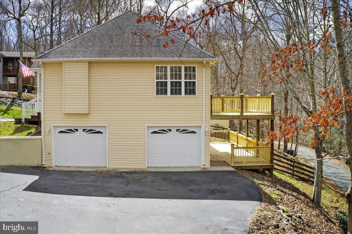 18 Chickasaw Place photo 65
