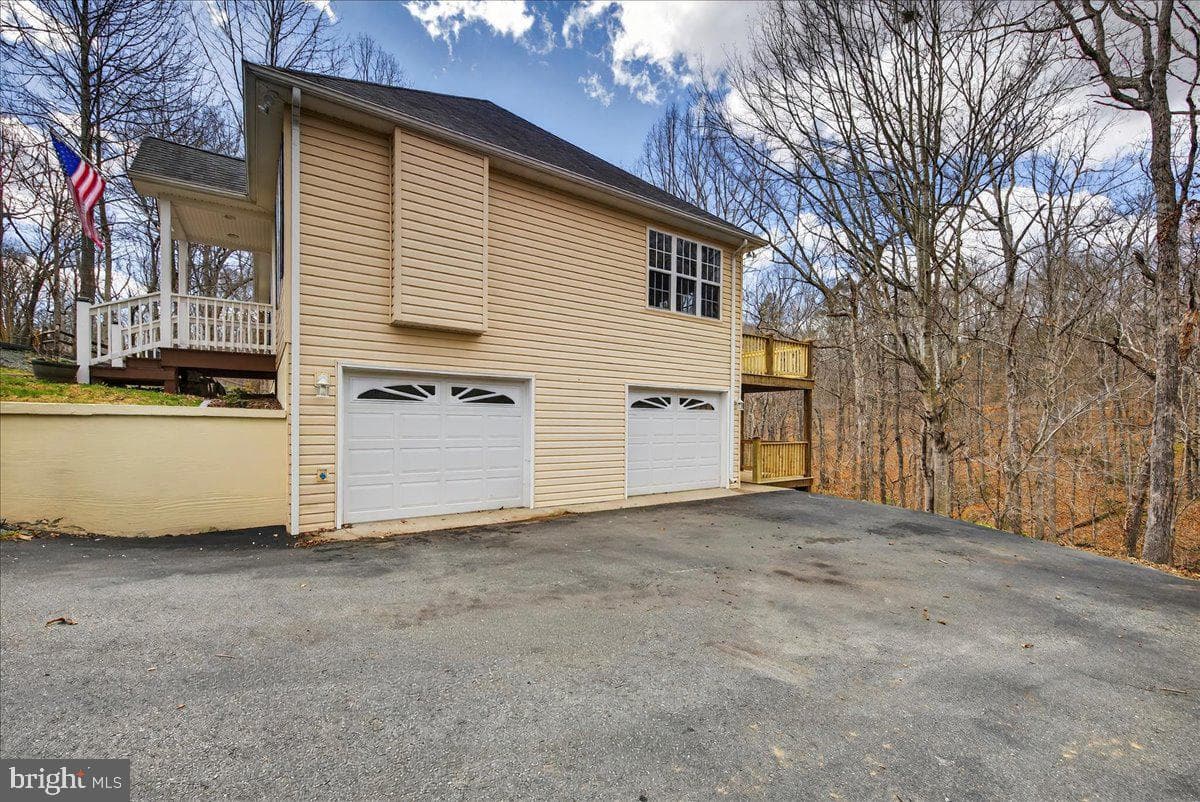 18 Chickasaw Place photo 66