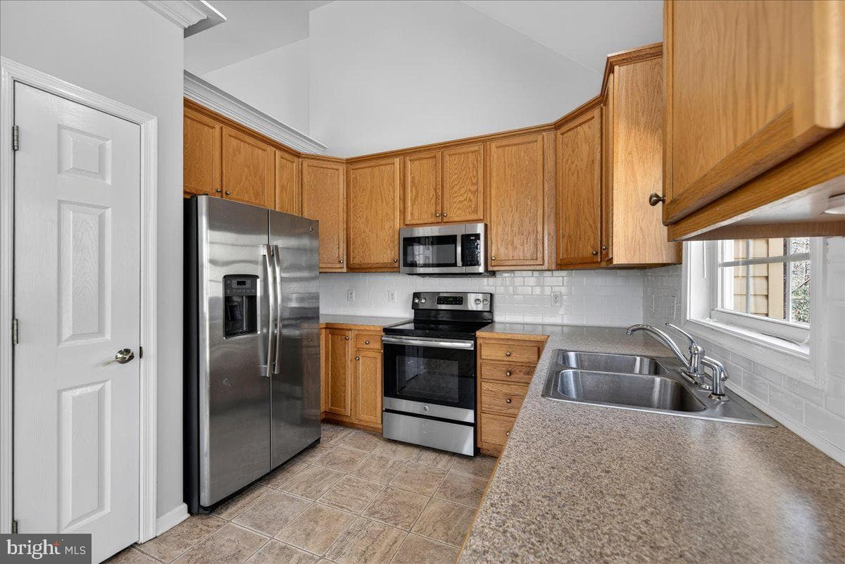 18 Chickasaw Place photo 7