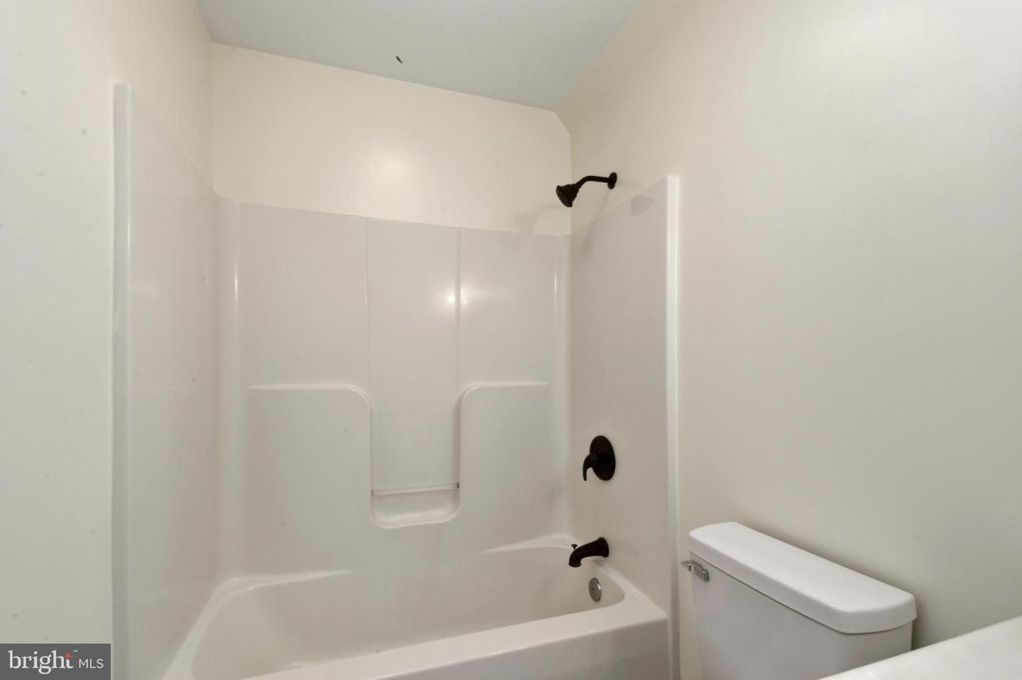 17 Bridlewood Dr photo 19