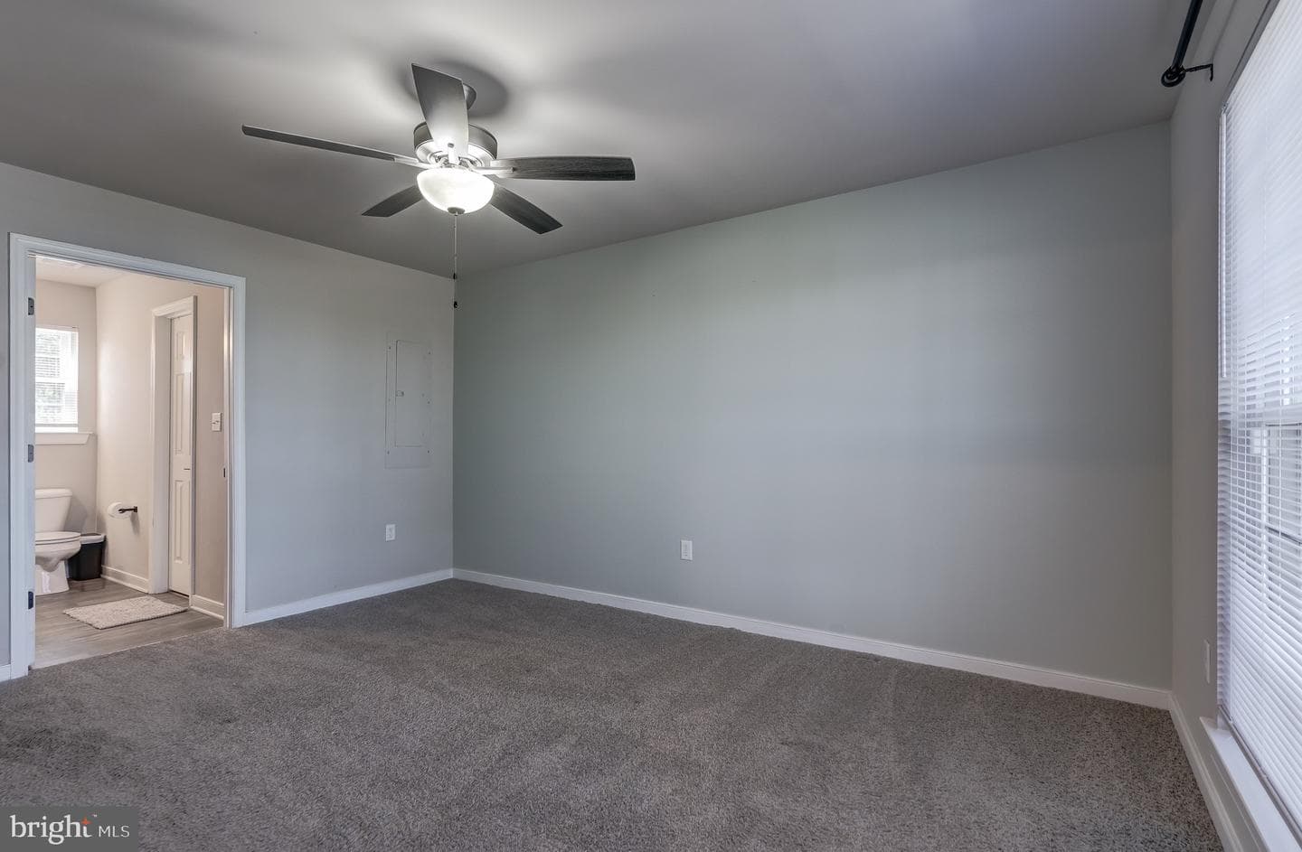 126 Riva Way photo 20