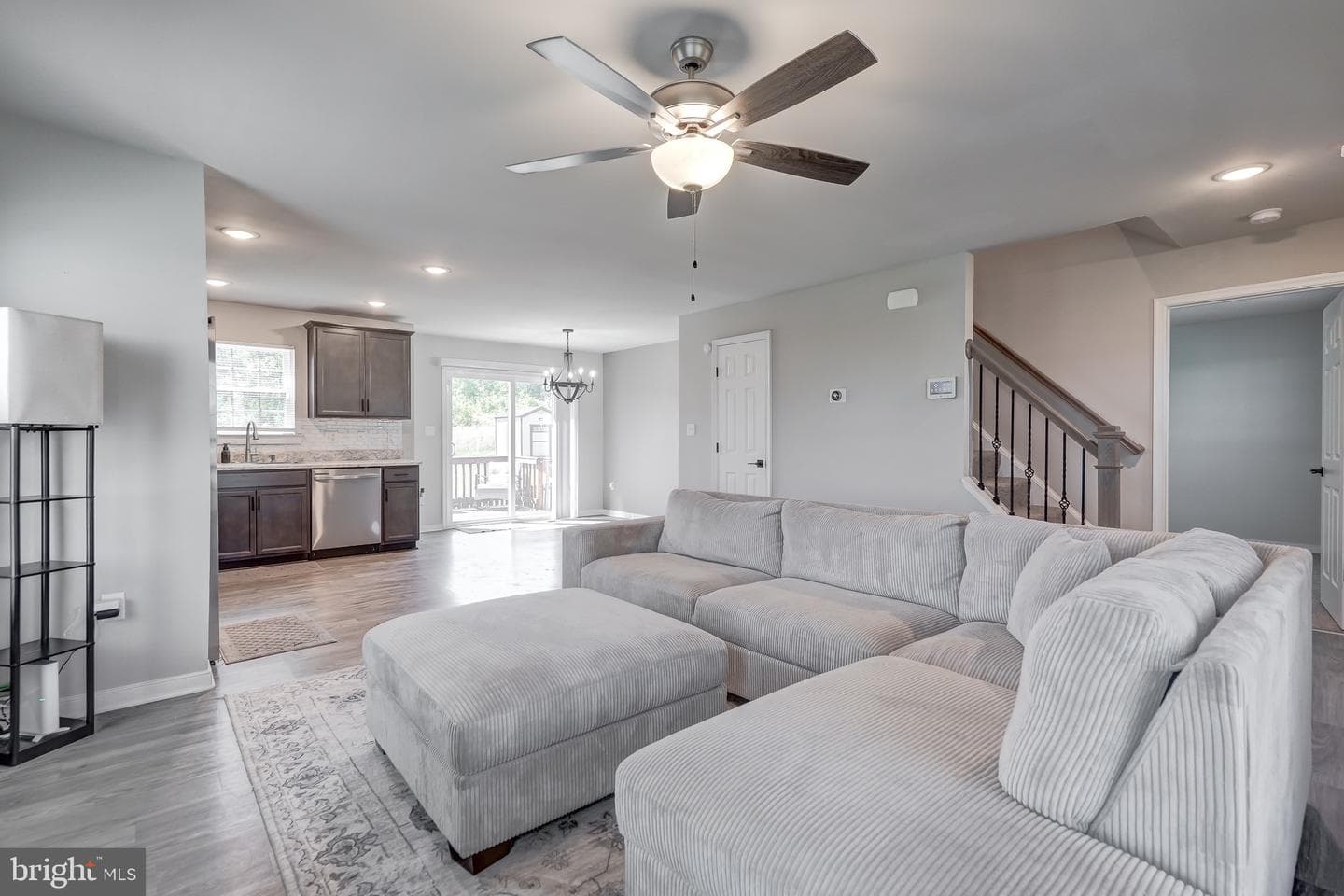 126 Riva Way photo 8