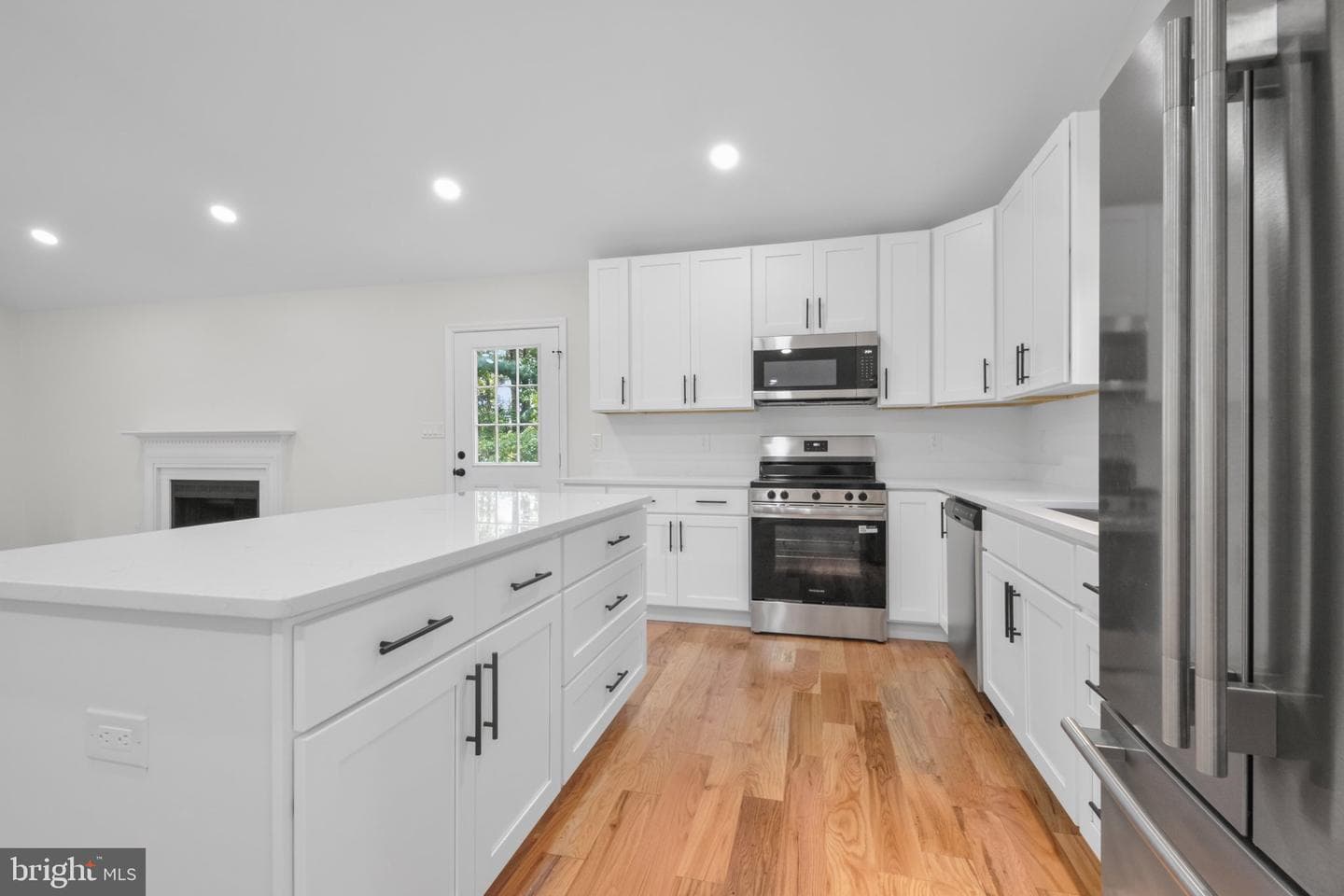 742 Albevanna Spring Road photo 15