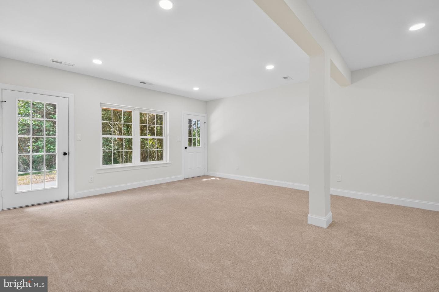 742 Albevanna Spring Road photo 22