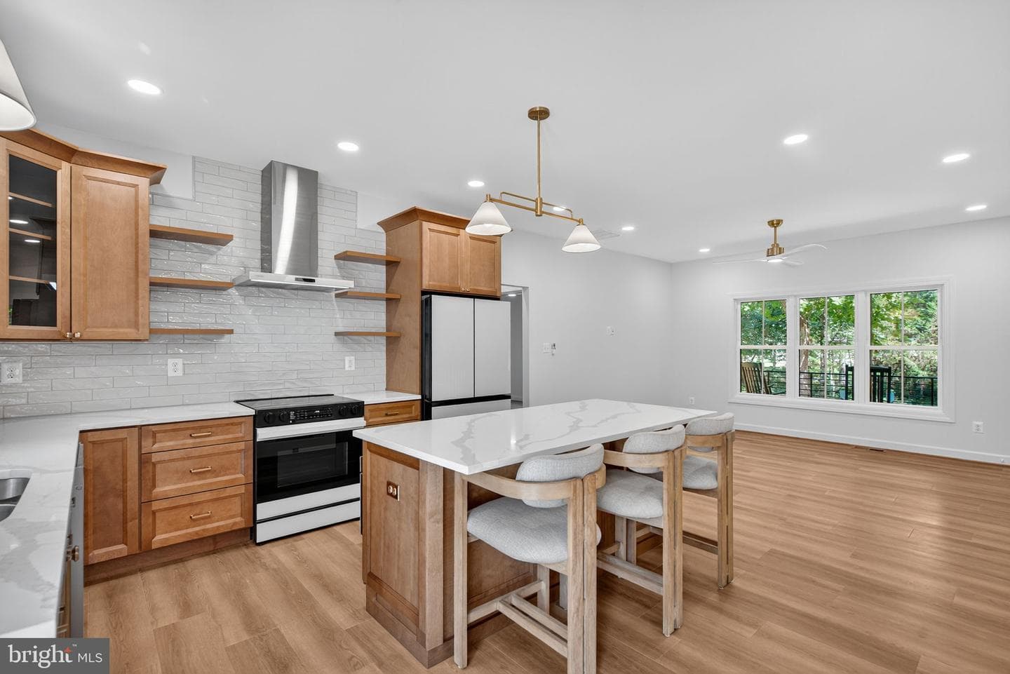 9653 Woodbrook Ln photo 15