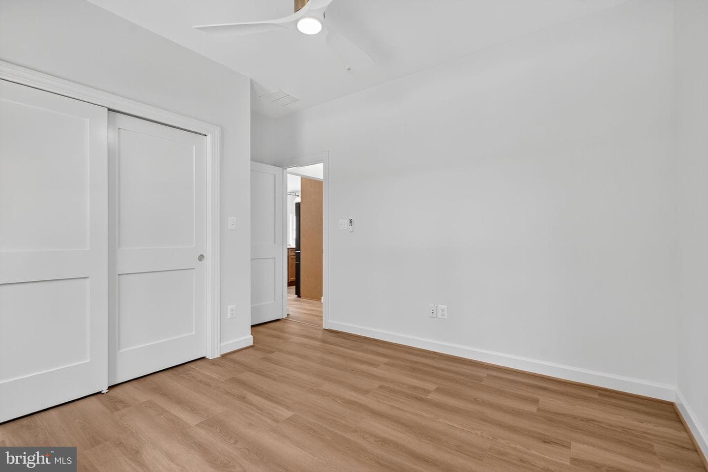9653 Woodbrook Ln photo 32