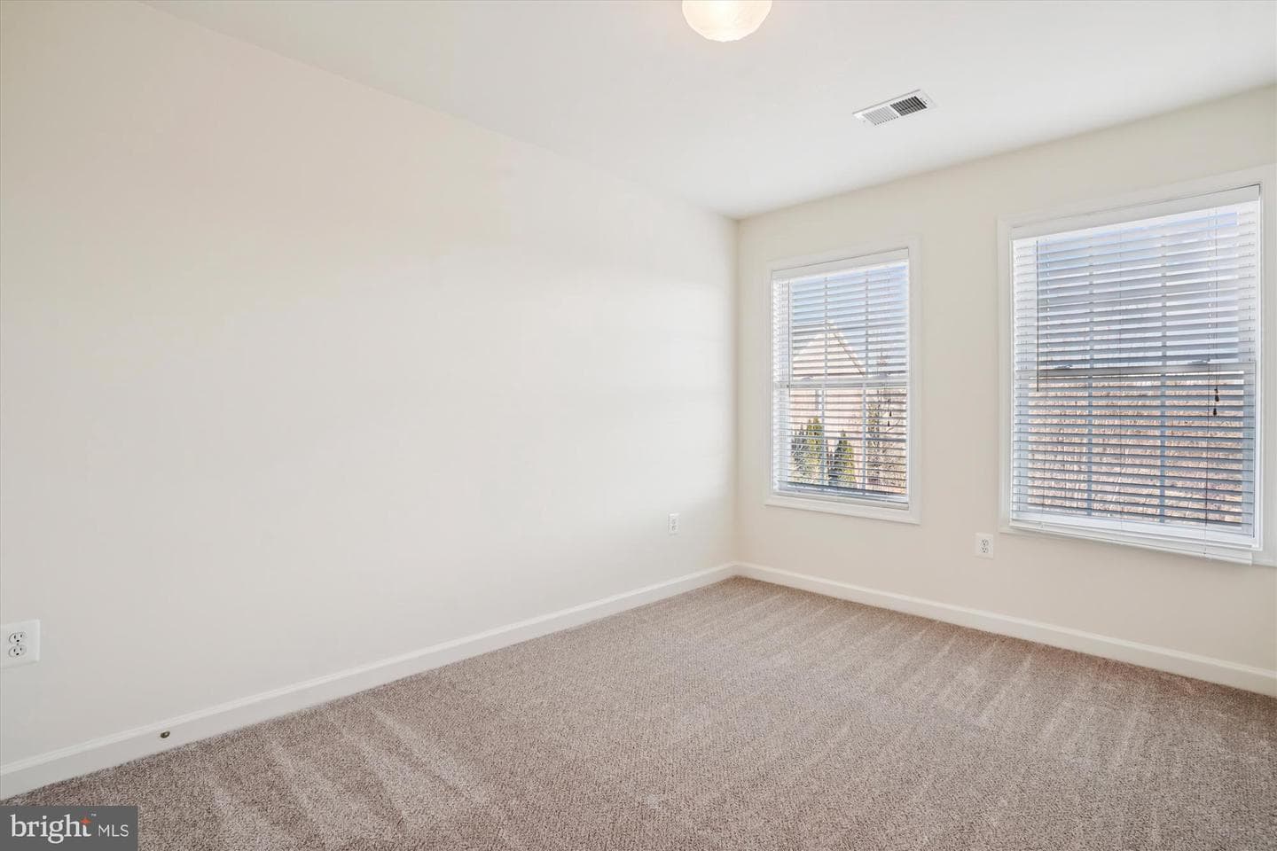 796 Col Edmonds Court photo 23