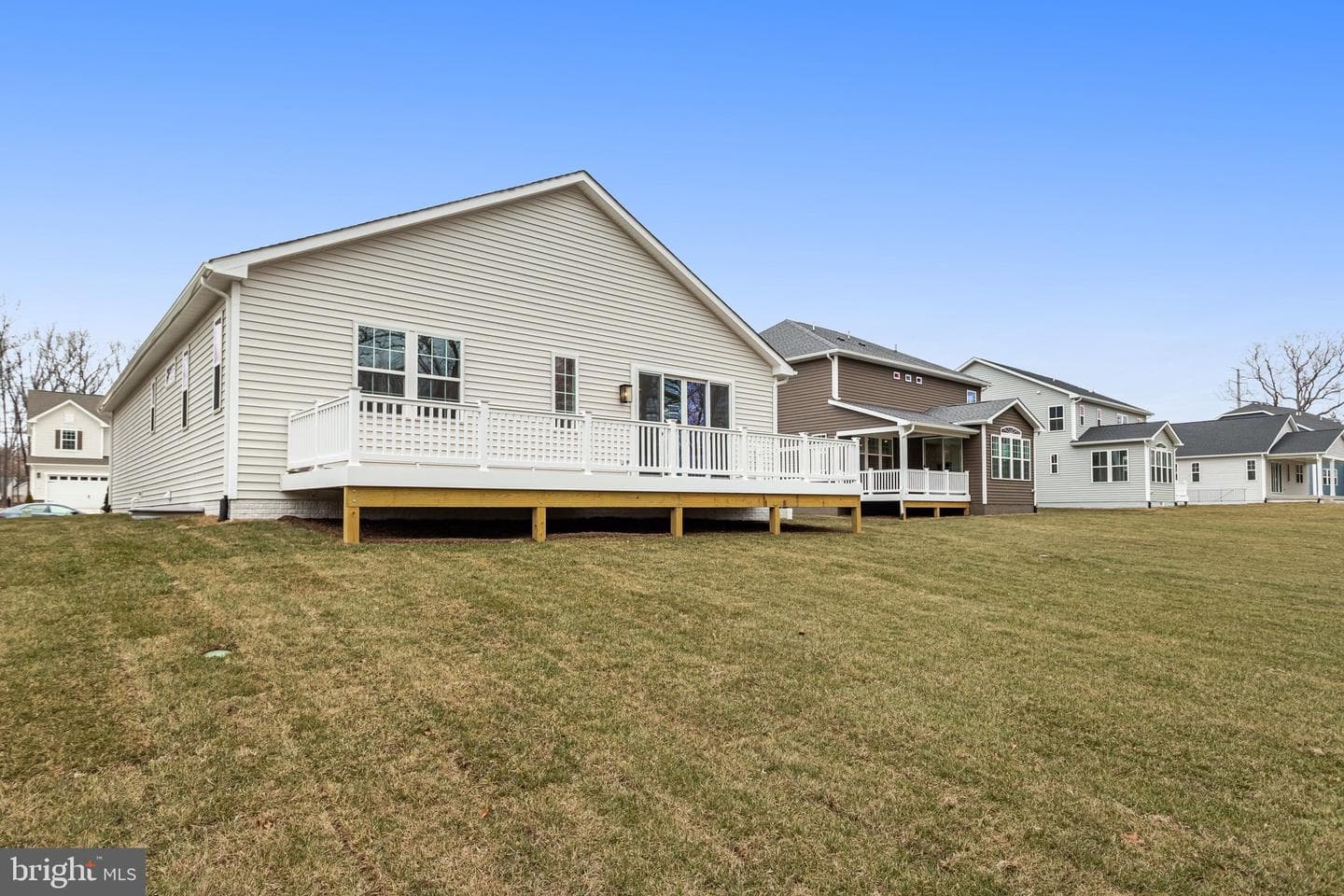 2079 Springvale Drive photo 37
