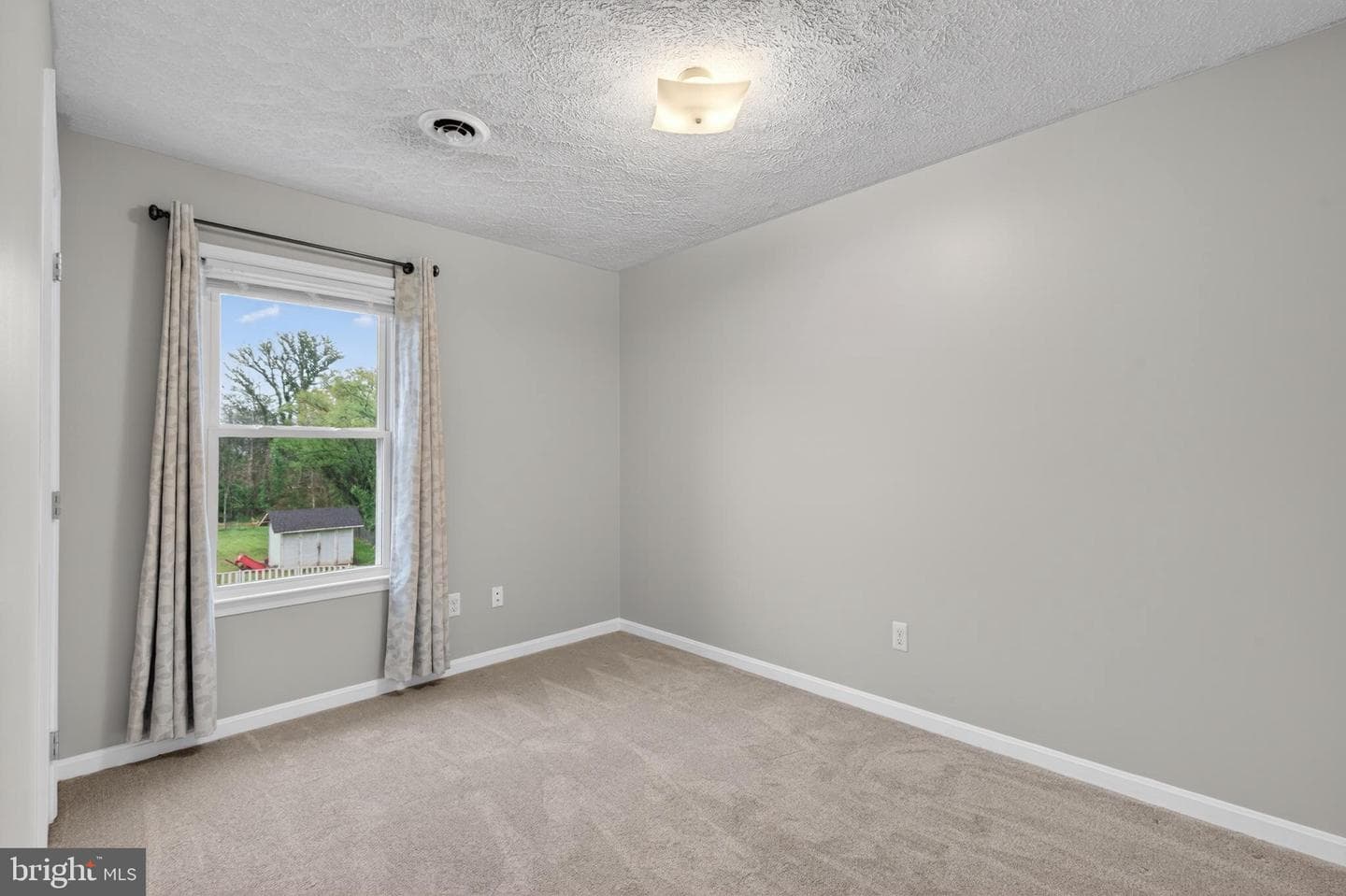 10985 Blake Lane photo 26