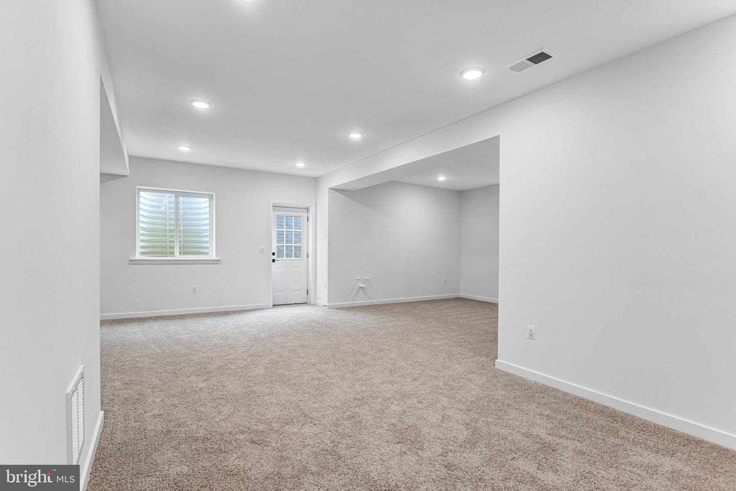2063 Springvale Drive photo 41