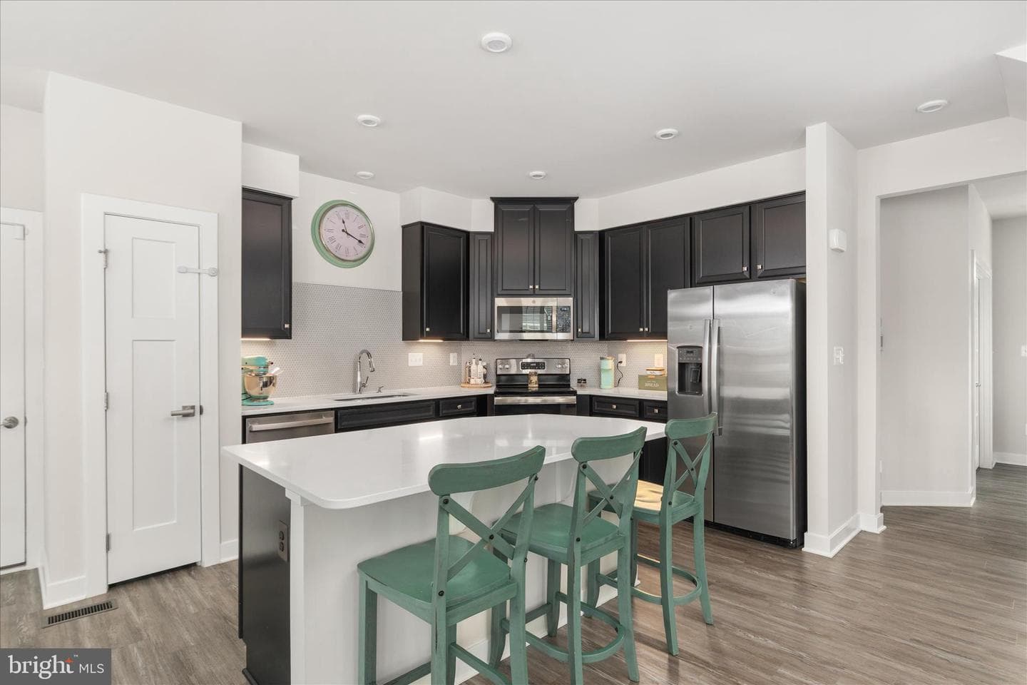 4101 Clarke Street photo 19