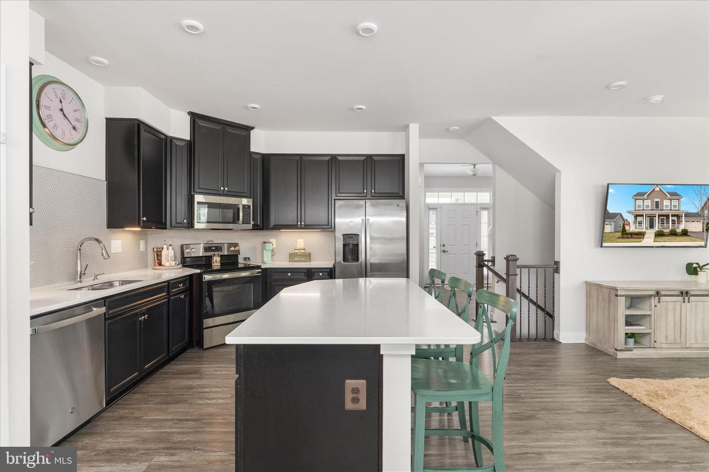 4101 Clarke Street photo 20