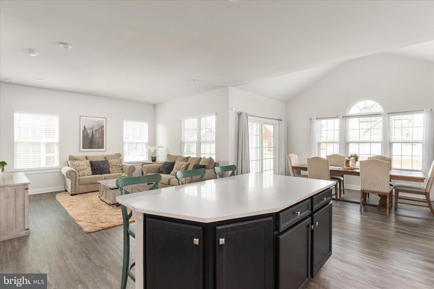 4101 Clarke Street photo 22