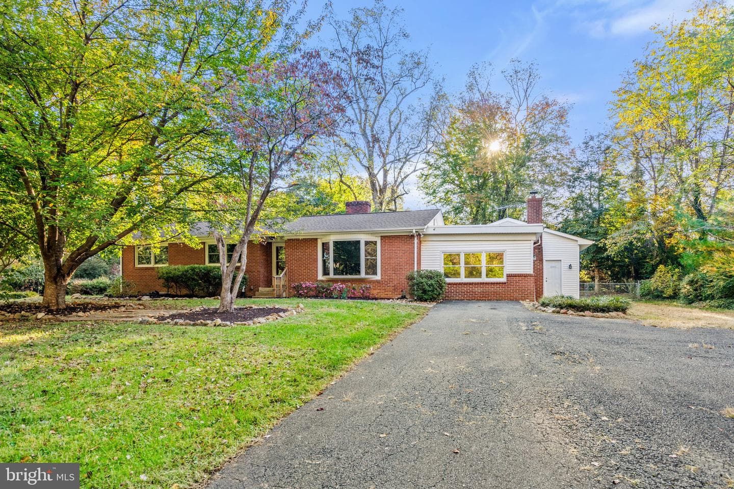 6741 Maxwell Avenue photo 11
