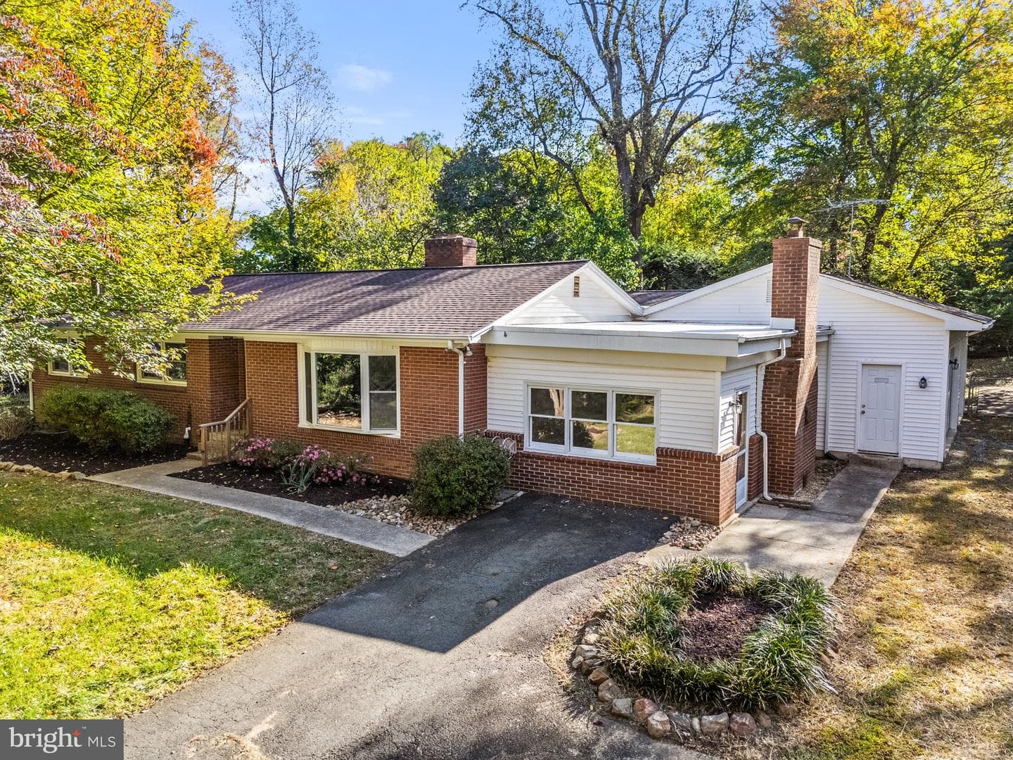 6741 Maxwell Avenue photo 13