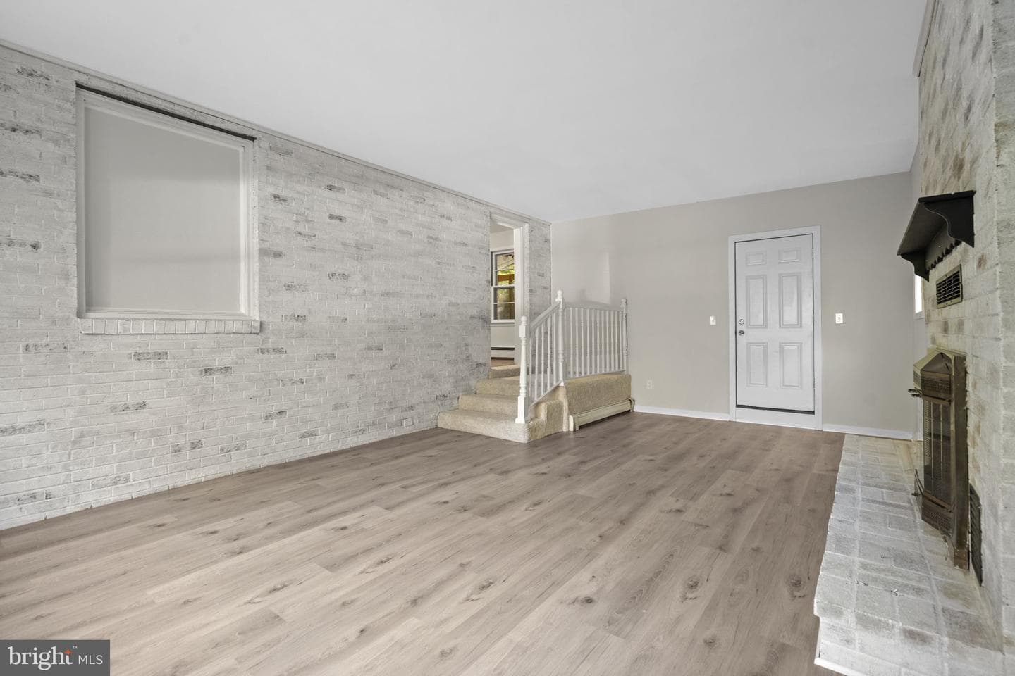 6741 Maxwell Avenue photo 42