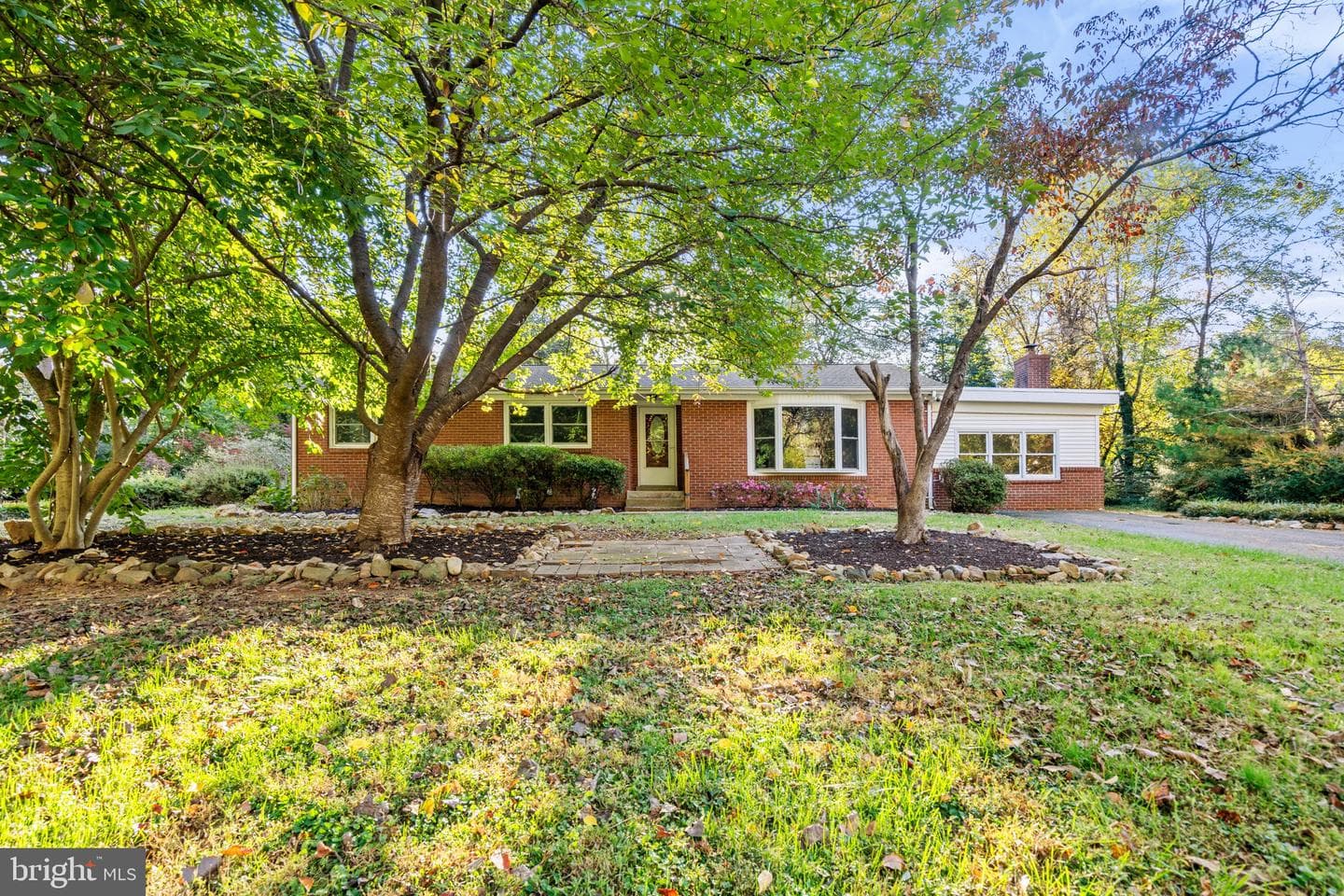 6741 Maxwell Avenue photo 9