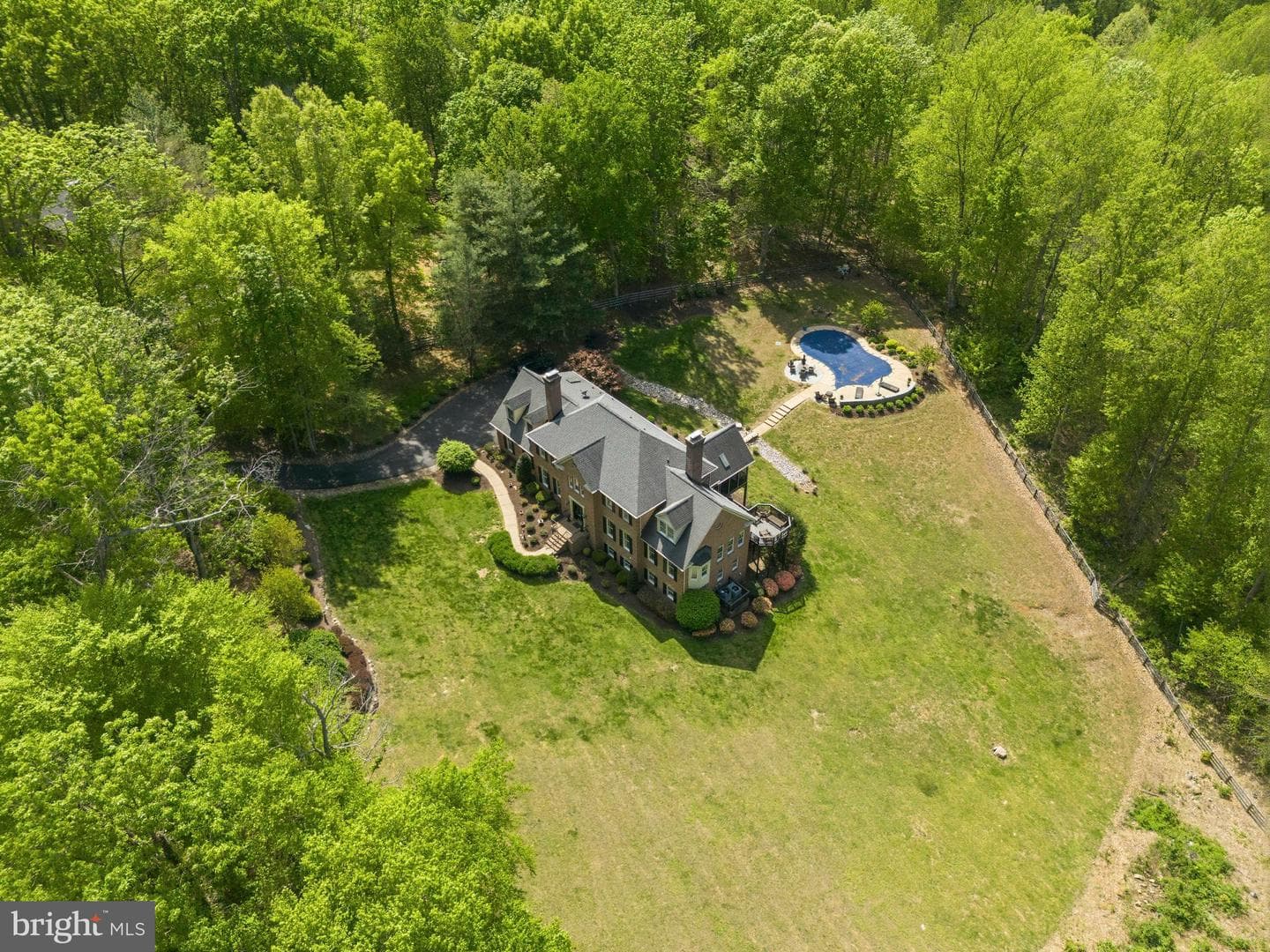 4514 Den Haag Road photo 57