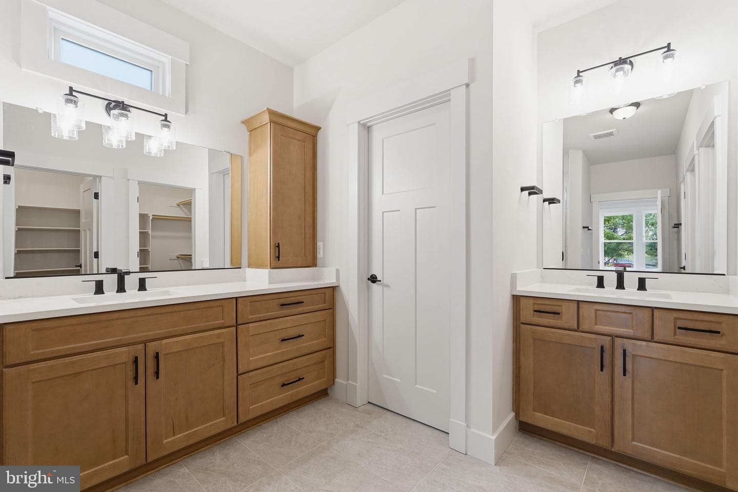 15 Fisher Lane photo 11