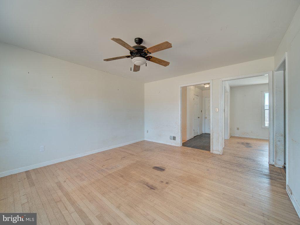 7218 Airlie Road photo 11