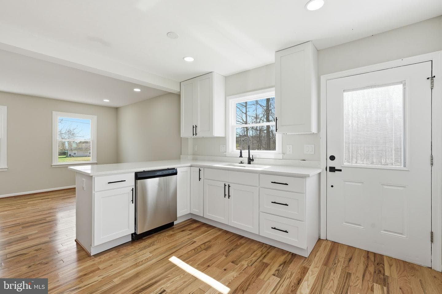 10442 Saint Pauls Road photo 4
