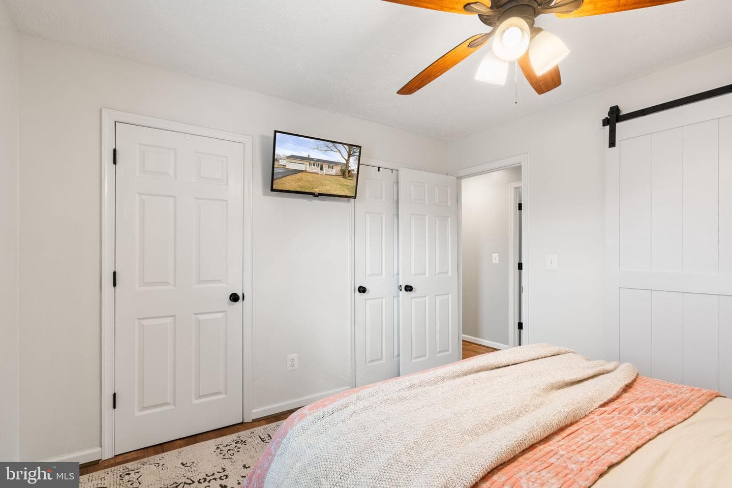 11155 Cedar Lane photo 16