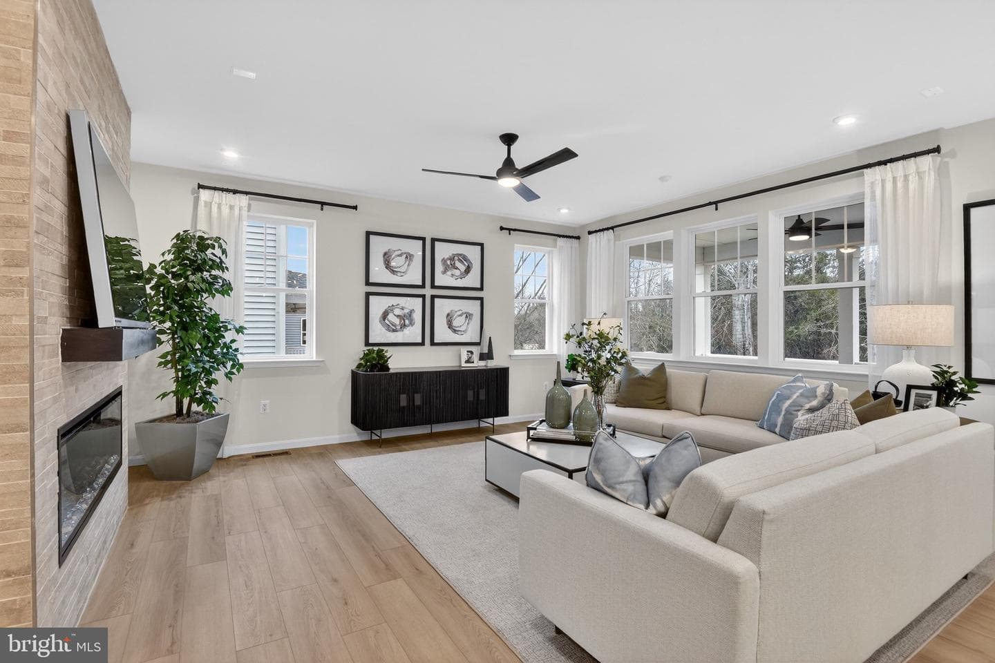 8059 Mckay Street photo 16